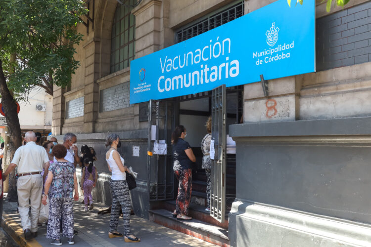 Instan a aplicarse la dosis de refuerzo contra el Covid-19
