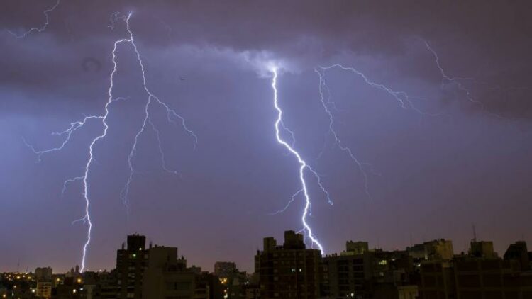 El 2022 se despide con tormentas