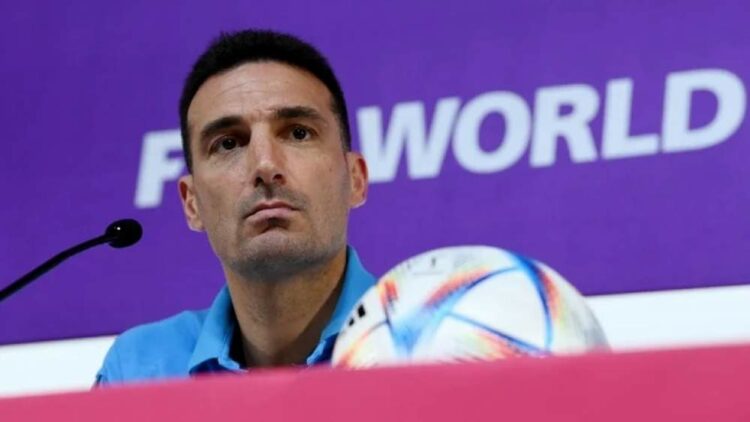 Scaloni afirmó que Di María y De Paul "están en condiciones" para enfrentar a Croacia