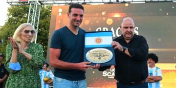 “Juegan para la gente”