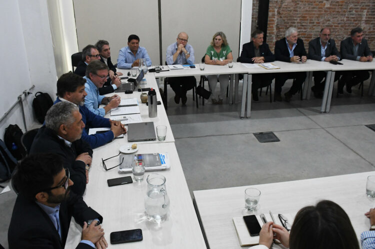 Reclaman ante Bahillo medidas urgentes para enfrentar la sequía