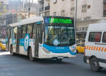 Por el partido, el transporte urbano no circulará en la ciudad