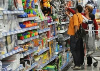 Las ventas navideñas bajaron 1,8% respecto al año anterior