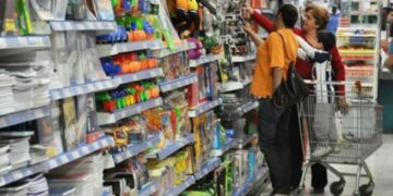 Las ventas navideñas bajaron 1,8% respecto al año anterior