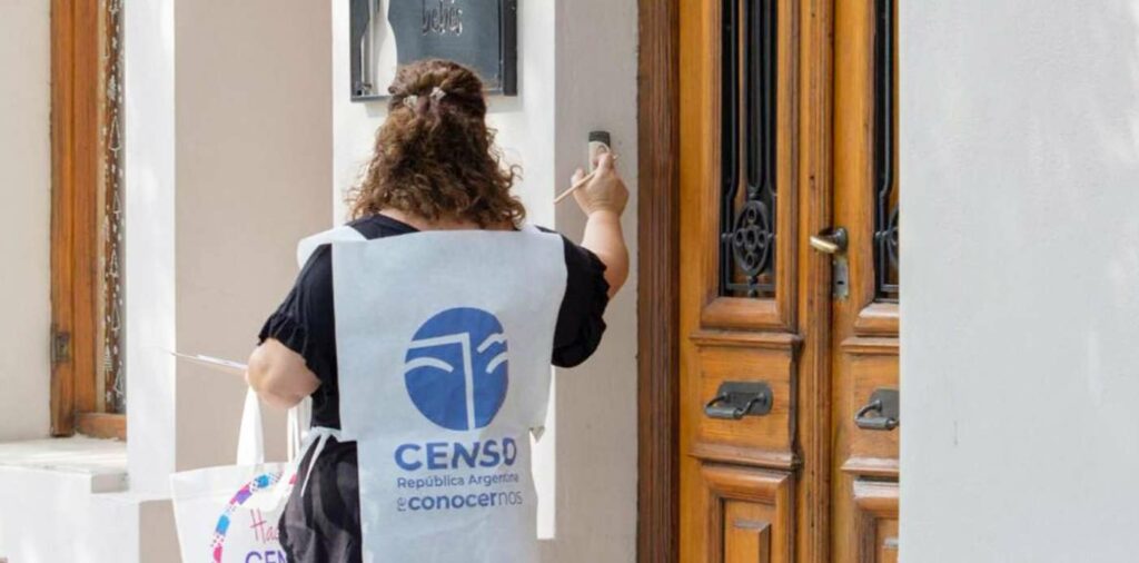 Extienden la fecha de presentación de datos bancarios para el cobro de censistas
