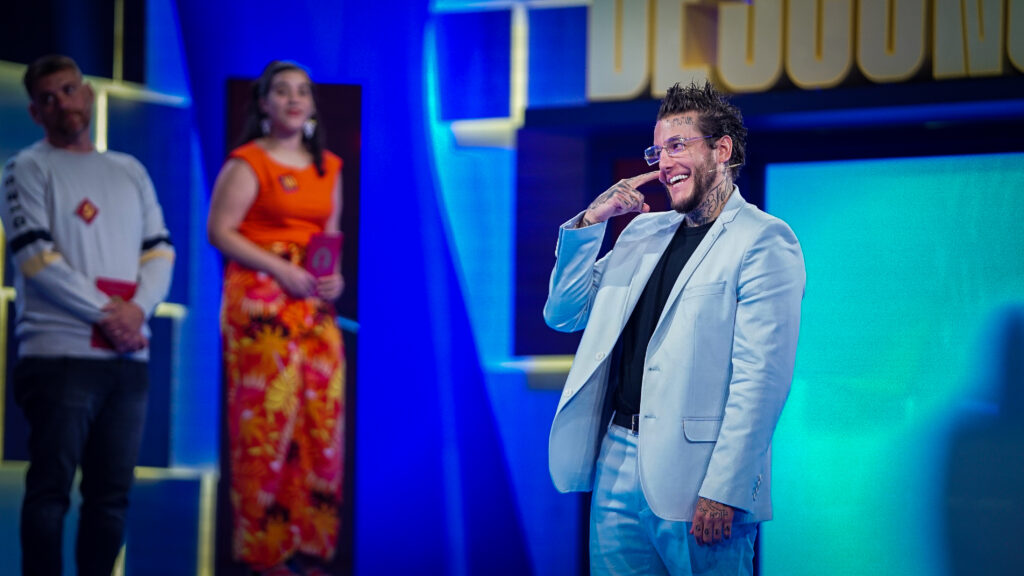 Alex Caniggia debutó como conductor en Los Desconocidos de Siempre: ¿Cómo le fue?