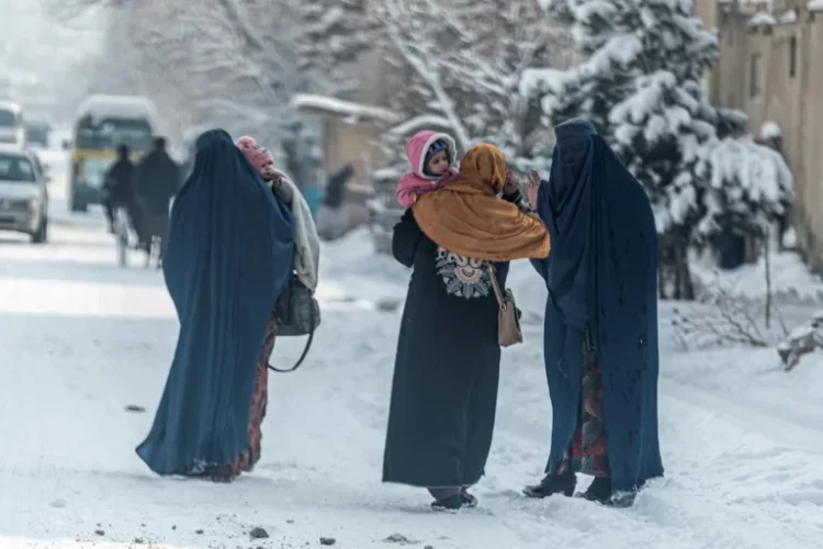 Una ola polar ya ocasionó 166 muertos en Afganistán