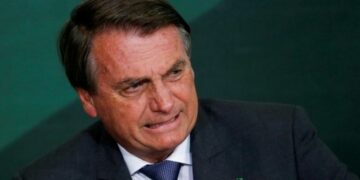 Bolsonaro pasó el día internado en Estados Unidos pero ya salió de alta