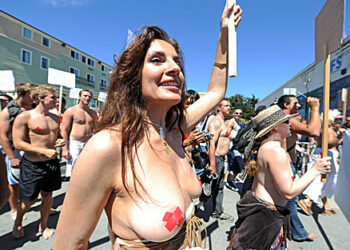 Instagram y Fecebook podrían dejar de censurar los pezones de las mujeres