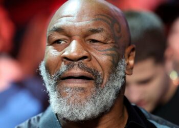 Demandan por violación al ex boxeador Mike Tyson en Nueva York