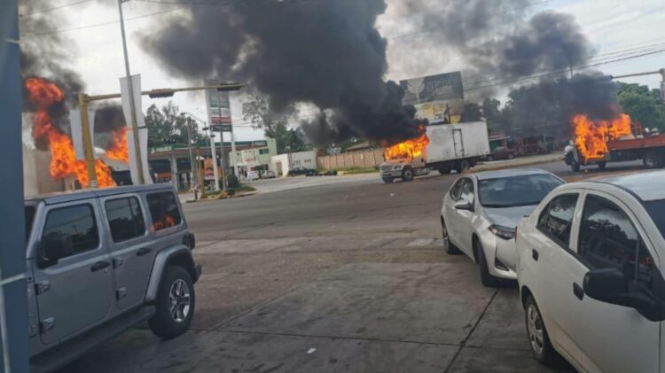 La detención de un hijo de "El Chapo" Guzmán en México desató un feroz tiroteo entre narcos y el Ejército