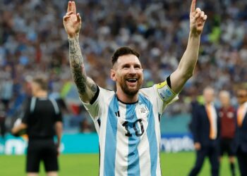 El diario británico The Guardian eligió a Messi como el mejor futbolista del 2022