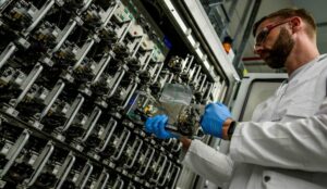 Argentina abrirá la primera planta de baterías de litio de Latinoamérica
