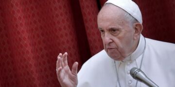 El Papa Francisco condenó la creciente «espiral de muerte» entre israelíes y palestinos