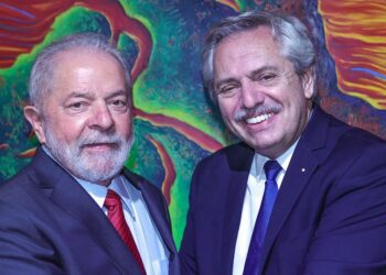 Ante la región, Fernández y Lula relanzaron las relaciones