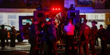 Biden pide regular la tenencia de armas tras un tercer tiroteo