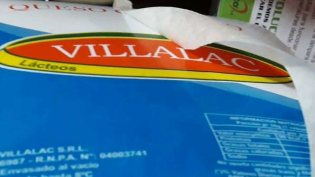 La Anmat prohibió la venta de una marca de queso cremoso elaborada en Córdoba