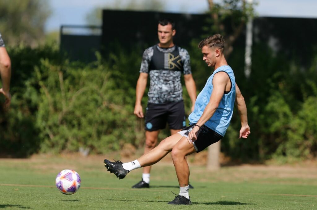 Belgrano viaja a Buenos Aires para seguir con los amistosos de pretemporada