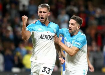 Racing es el primer campeón del año tras vencer a Boca