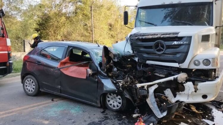 Un terrible accidente vial dejó como saldo dos muertos en Anisacate