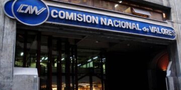 La CNV citó a 10 sociedades bursátiles por la compra de bonos de deuda