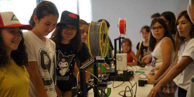 Se dictarán talleres de robótica, programación e impresión 3D en el Parque Educativo Noroeste