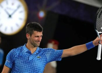Djokovic disputará la final del Abierto de Australia ante el griego Tsitsipas