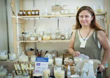 Convocan a emprendedores que quieran participar del Festival de Cosquín