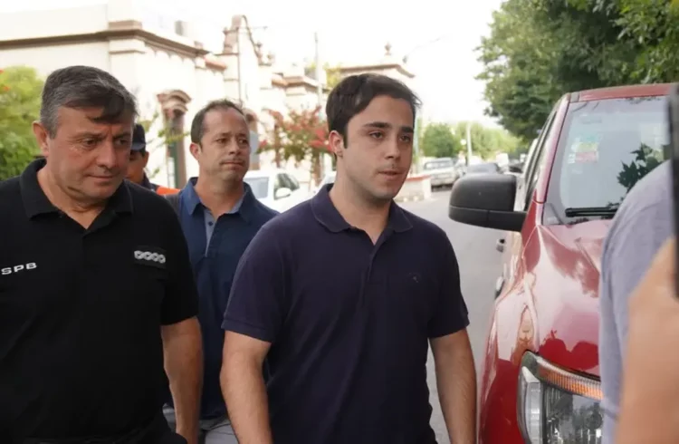 Juan Pedro Guarino, entrando al tribunal. Foto gentileza Lucía Merle