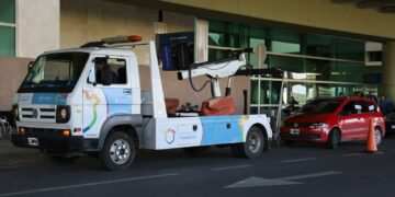 Detectan e incautan autos que funcionaban como Uber en el Aeropuerto de Córdoba
