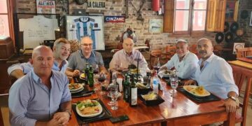 La UCR de Córdoba criticó el encuentro con Cavallo