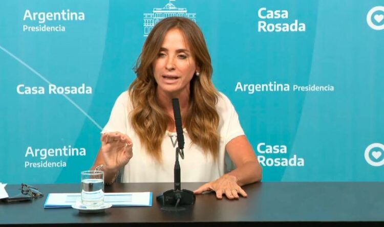 Hay 154.441 personas "sujetas a ser suspendidas" del Potenciar Trabajo