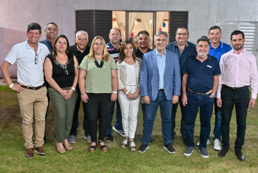 Intendentes de Colón y Cruz del Eje también adherirán sus elecciones a las provinciales