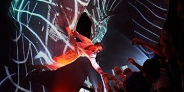 Fuerza Bruta vuelve a Córdoba