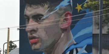 Dónde se encuentra el gran mural del Cuti Romero que plasmó el artista Rodo Graff