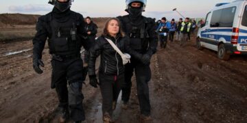 Greta Thunberg: «La protección del clima no es un delito» señaló tras su detención en Alemania