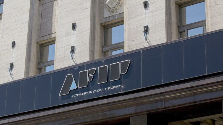 La Afip fijó un nuevo pago a cuenta de Ganancias para grandes empresas