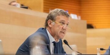 Desde febrero, buscarán consensuar la aprobación de la re-reelección