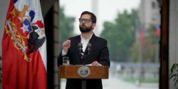 Boric anunció medidas para recuperar el poder adquisitivo de los chilenos