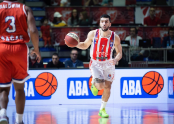 Campazzo es protagonista de victoria de Estrella Roja por Liga del Adriático de básquetbol