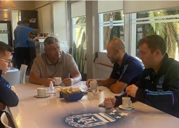 Chiqui Tapia salió a bancar a Mascherano y lo ratificó como DT