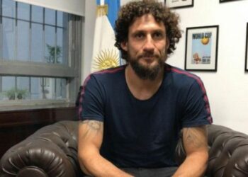 Un grupo comando asaltó a la familia del exfutbolista Coloccini