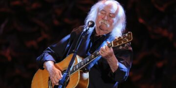 Murió David Crosby, leyenda del rock y el folk norteamericano