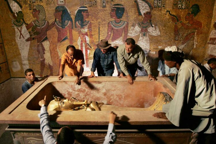 Descubren una nueva tumba faraónica de casi 3500 años