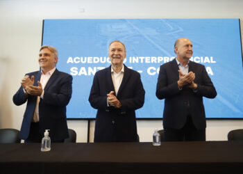 Schiaretti y Perotti abrieron la licitación del acueducto interprovincial: “Es posible unir para enfrentar desafíos importantes”