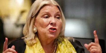 Carrió denunciará penalmente a Fernández y Massa por mandar a Camioneros a controlar precios