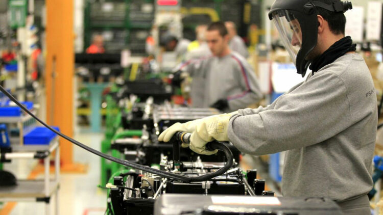 Durante noviembre la actividad económica subió 2,6% interanual