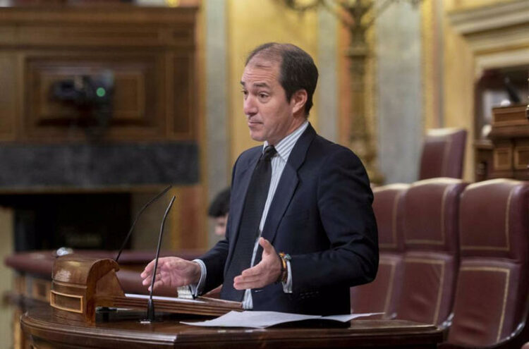 El edil español Víctor González Coello llegó a Bolivia para mostrar su apoyo a Luis Fernando Camacho.