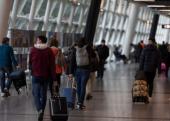 Desde el lunes aumenta una tasa aeronáutica que impactará en los precios de los pasajes