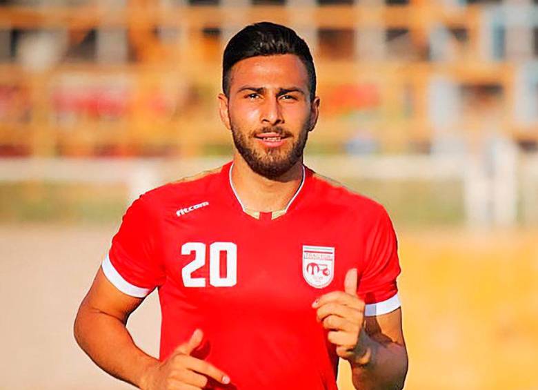 El futbolista iraní Nasr Azadani se salvó de la pena de muerte, pero recibió una extensa condena